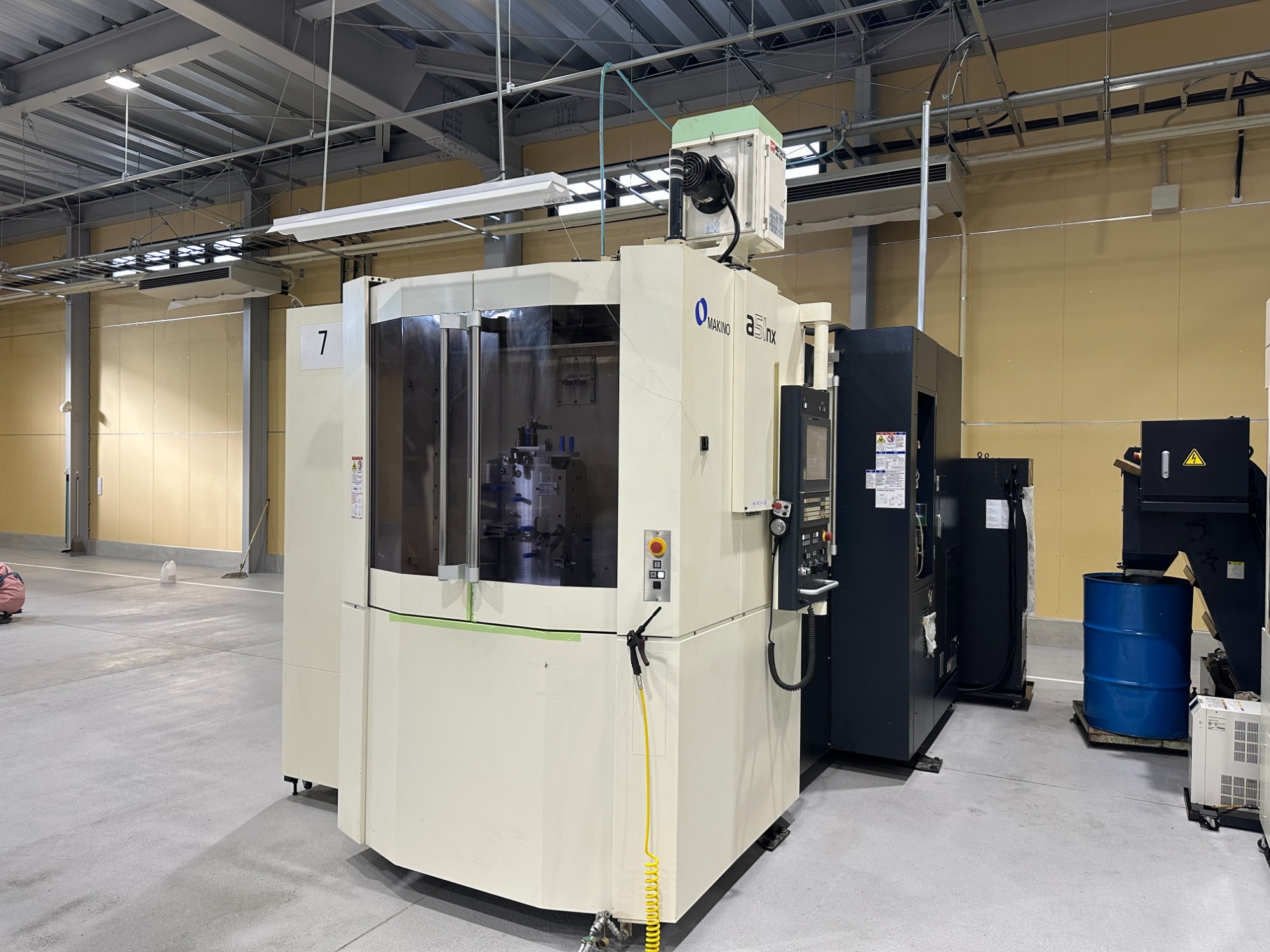 立形マシニング量産ライン