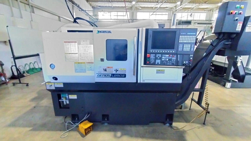 ワイヤー加工機